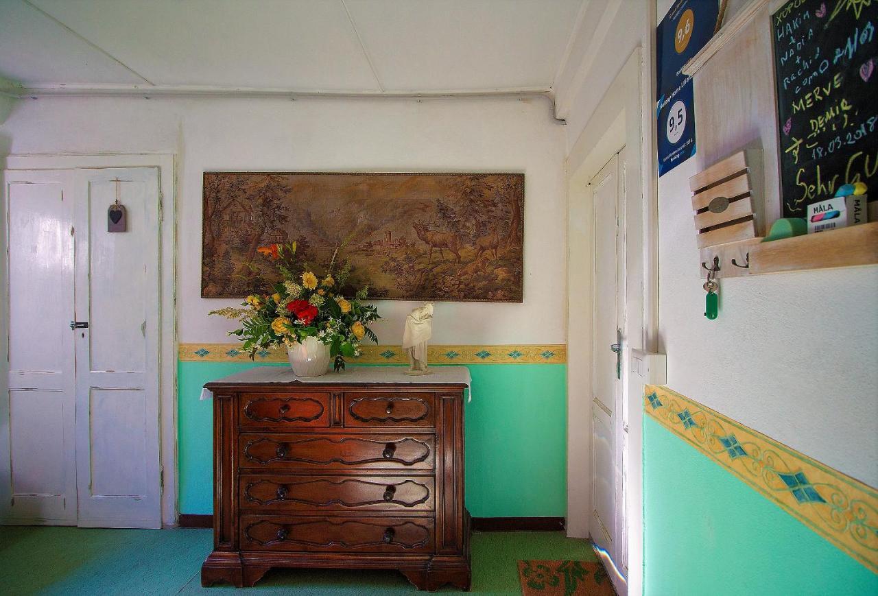 Holiday Home Liliana Faggeto Lario Bagian luar foto