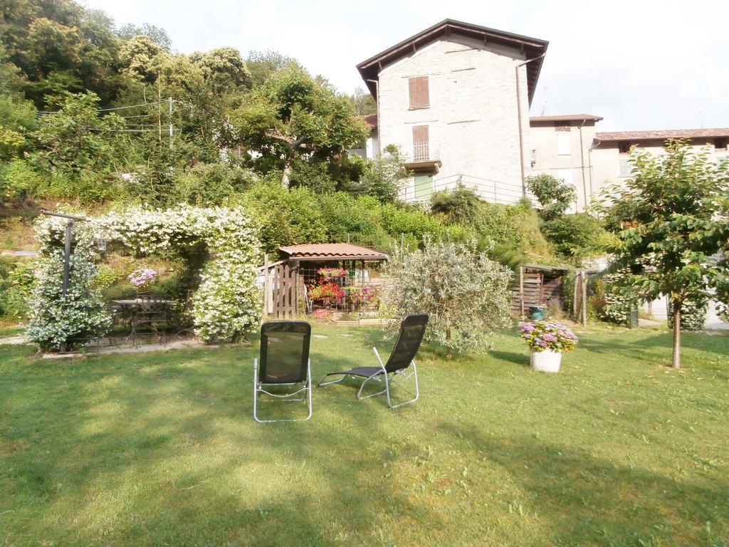 Holiday Home Liliana Faggeto Lario Bagian luar foto