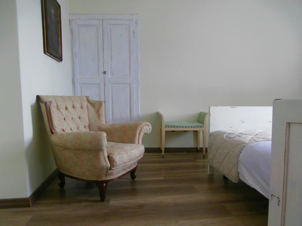 Holiday Home Liliana Faggeto Lario Bagian luar foto