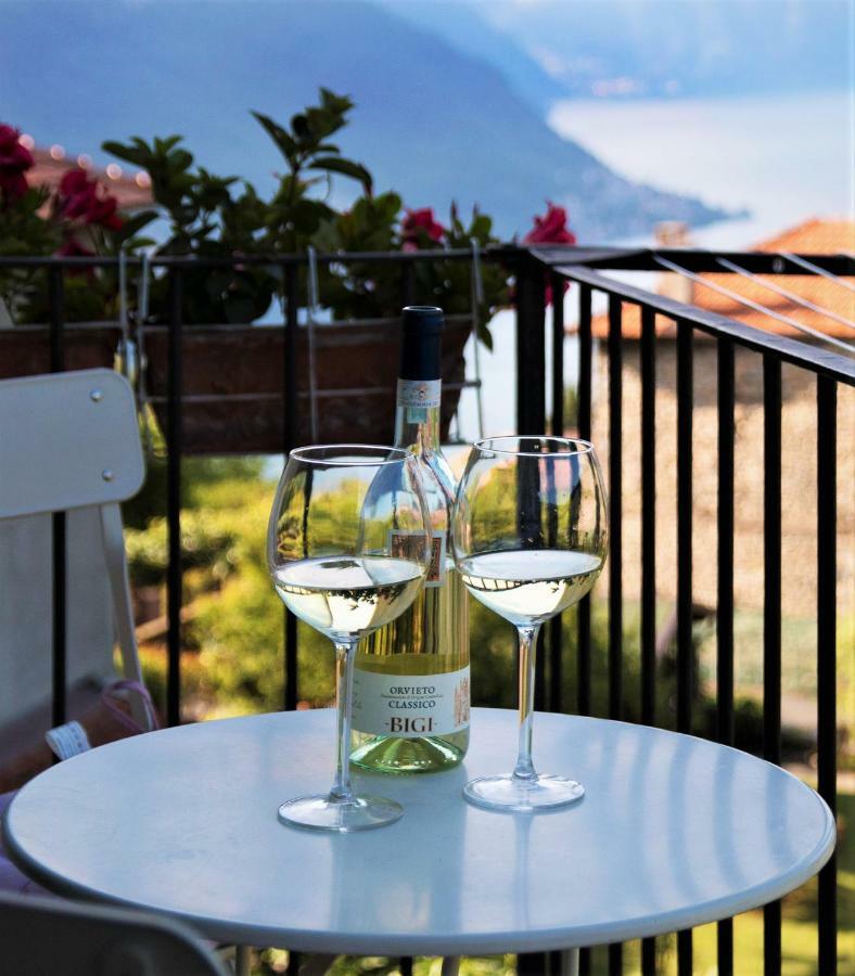 Holiday Home Liliana Faggeto Lario Bagian luar foto